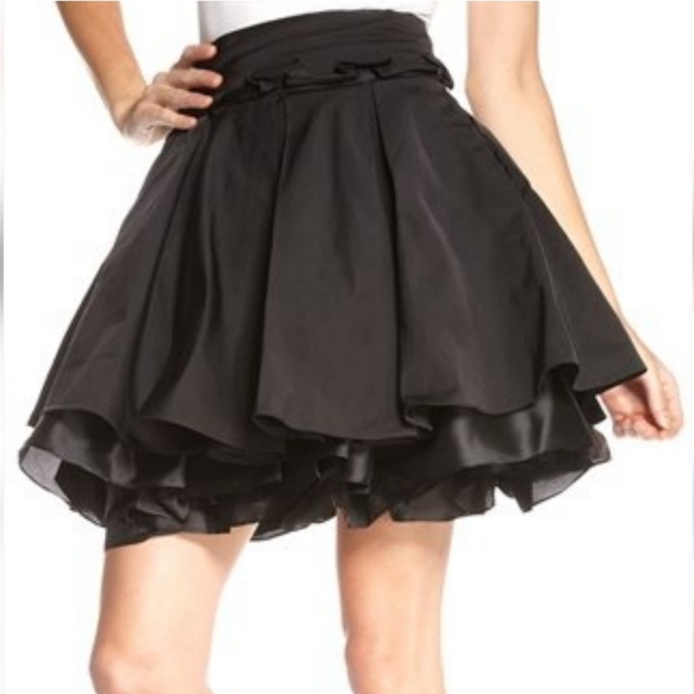 Elizabeth And James Pratte Ruffled Black Silk Tulle Lined Mini Skirt EUC Size 6